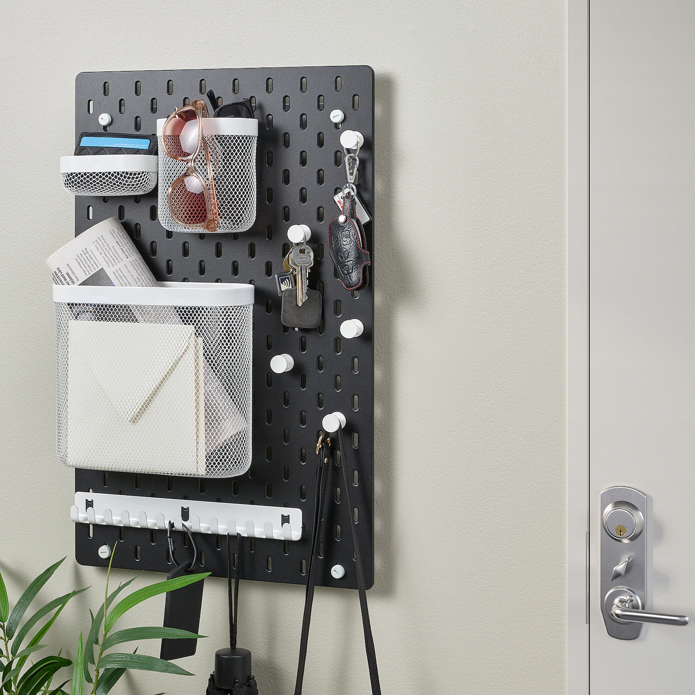 IKEA SKÅDIS Pegboard Black 14 ¼x22 " - Image 5